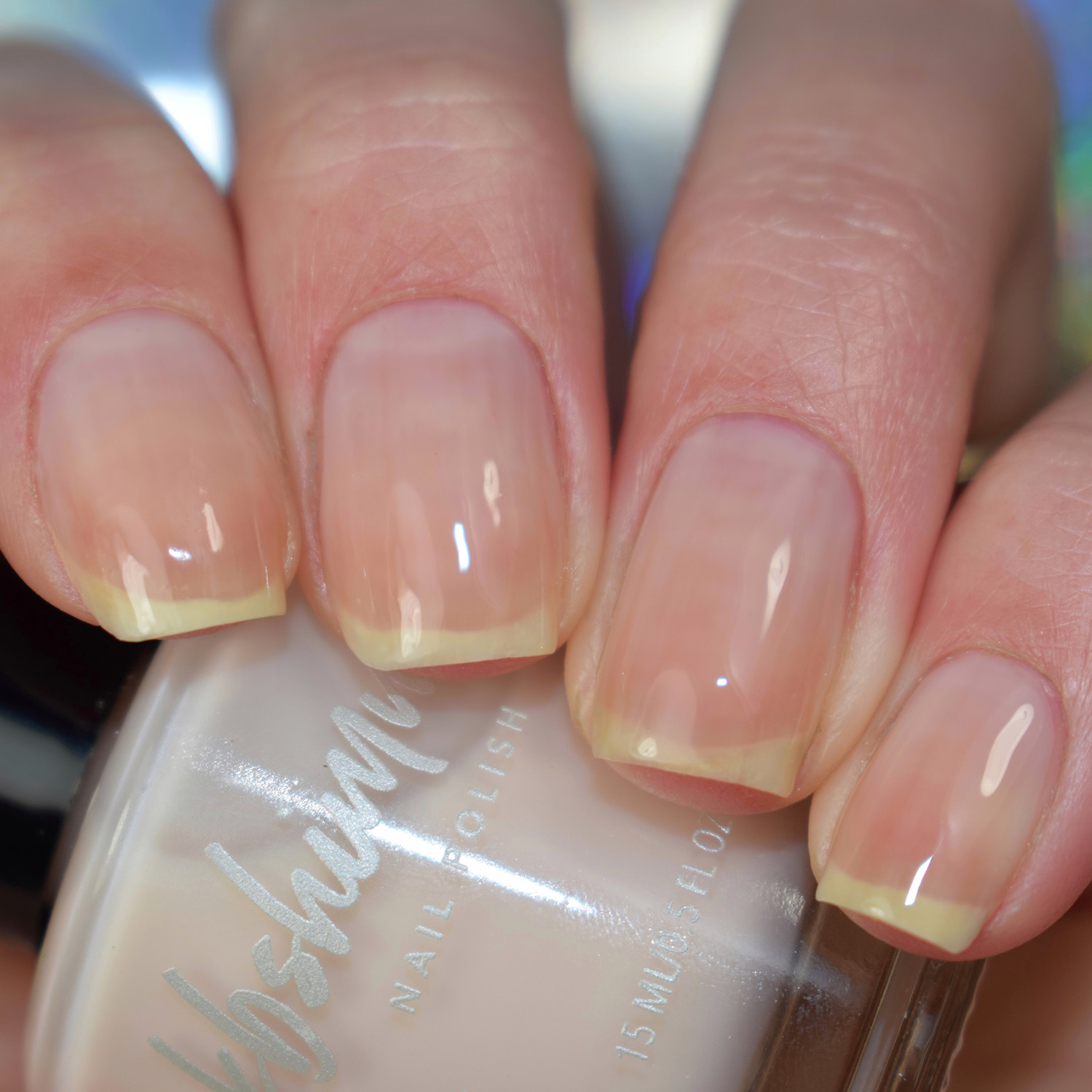 Fillin' Groovy Ridge Filling Nail Polish Base Coat - Image 3