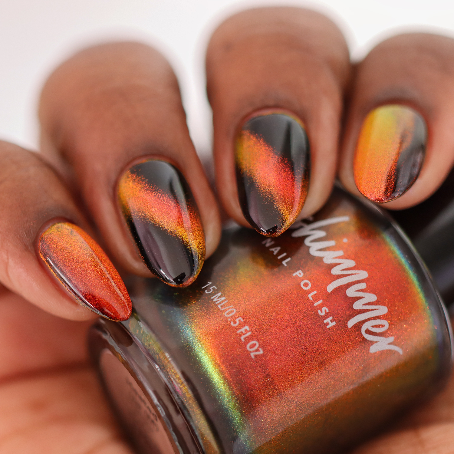 Heated Up Multichrome Magnetic Nail Polish - Image 2