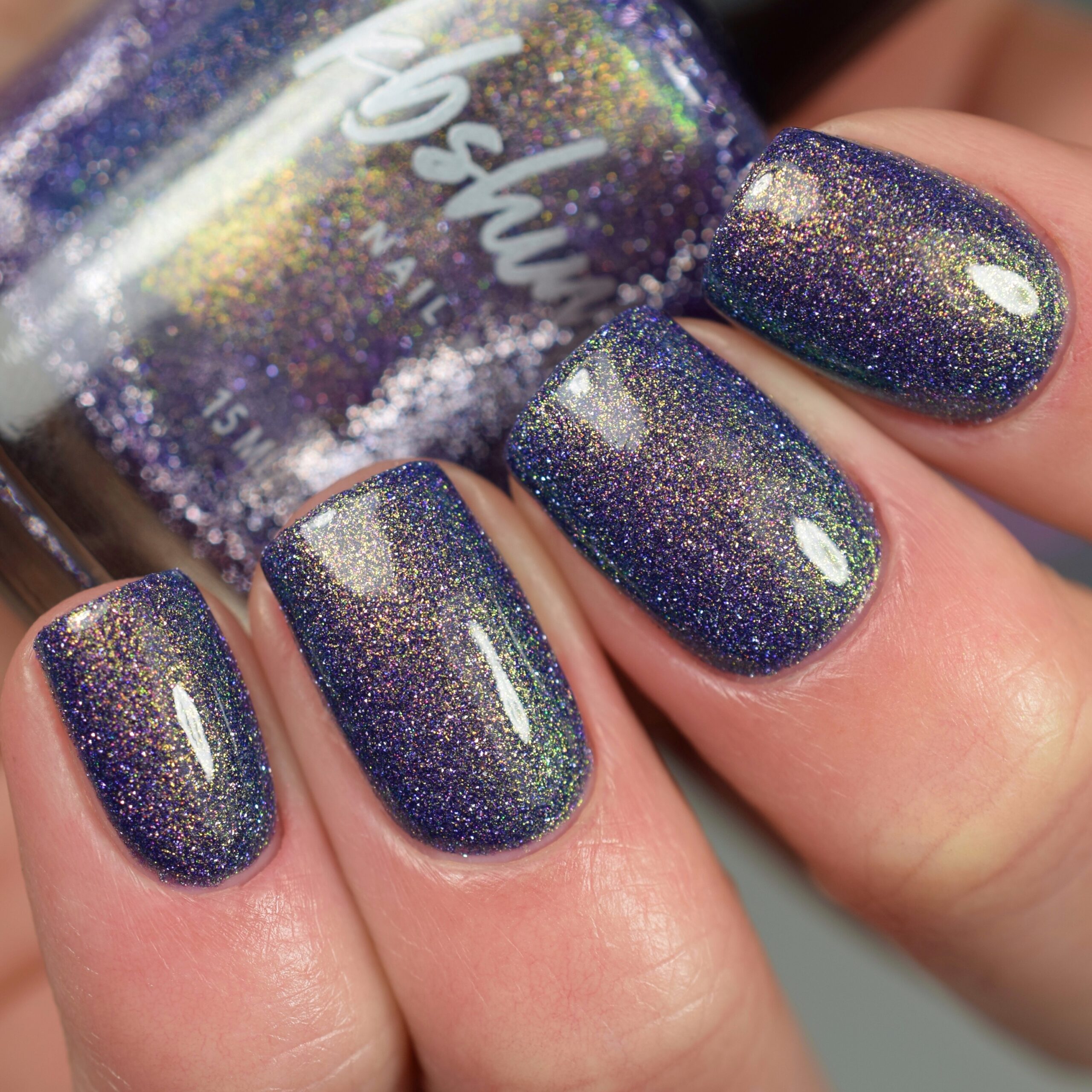 Novel Idea Reflective Nail Polish - Image 12