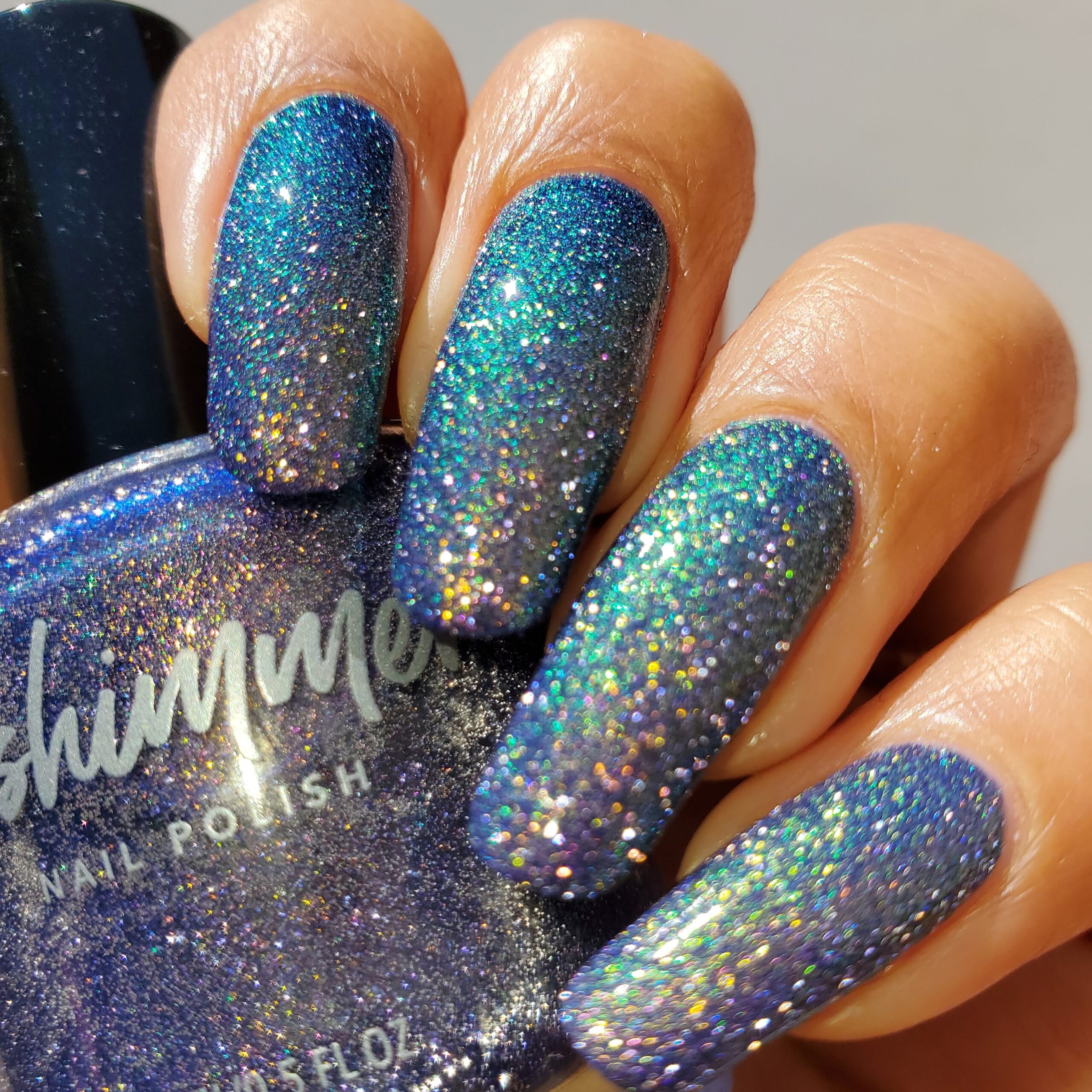 Novel Idea Reflective Nail Polish - Image 8