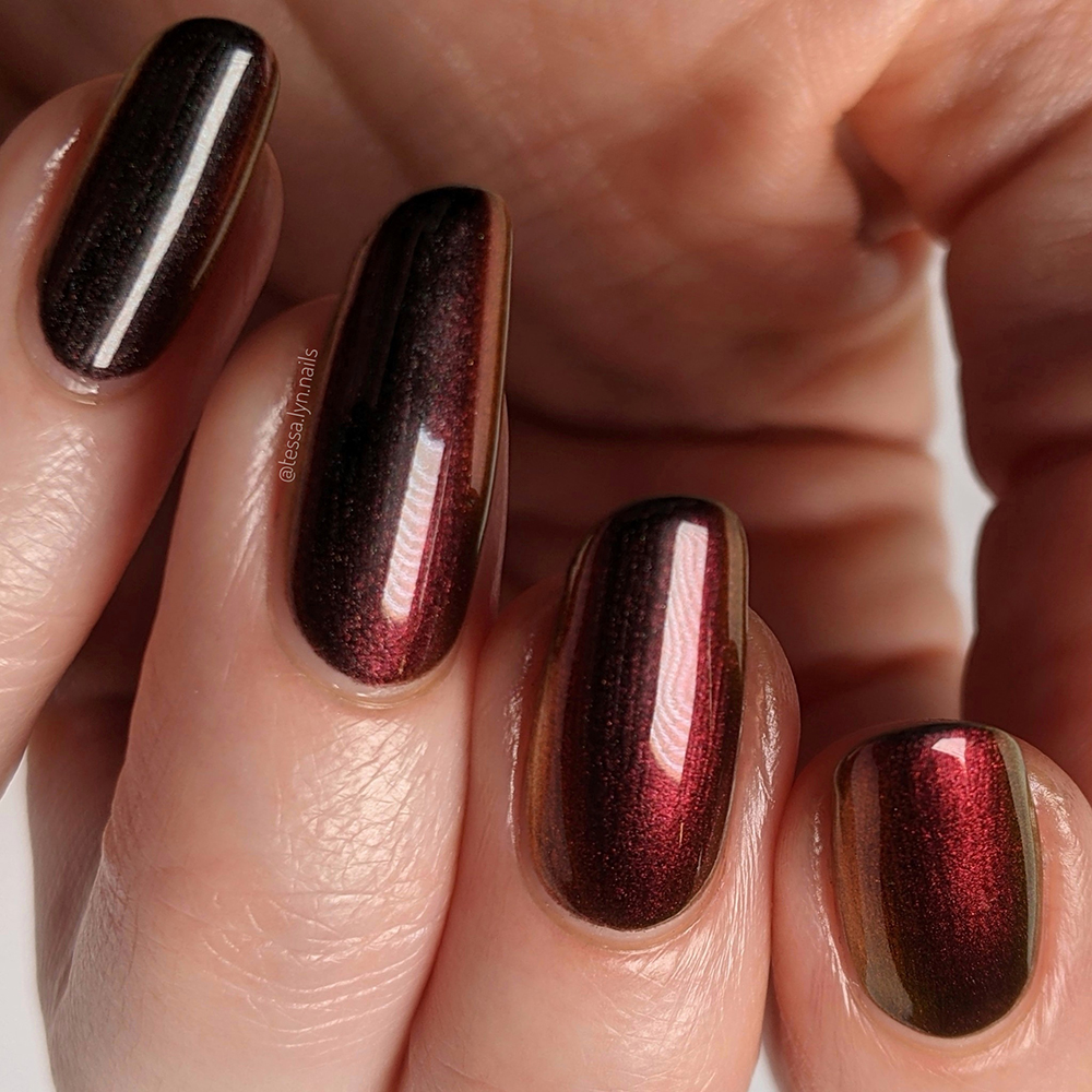 Obsidian Multichrome Nail Polish - Image 22