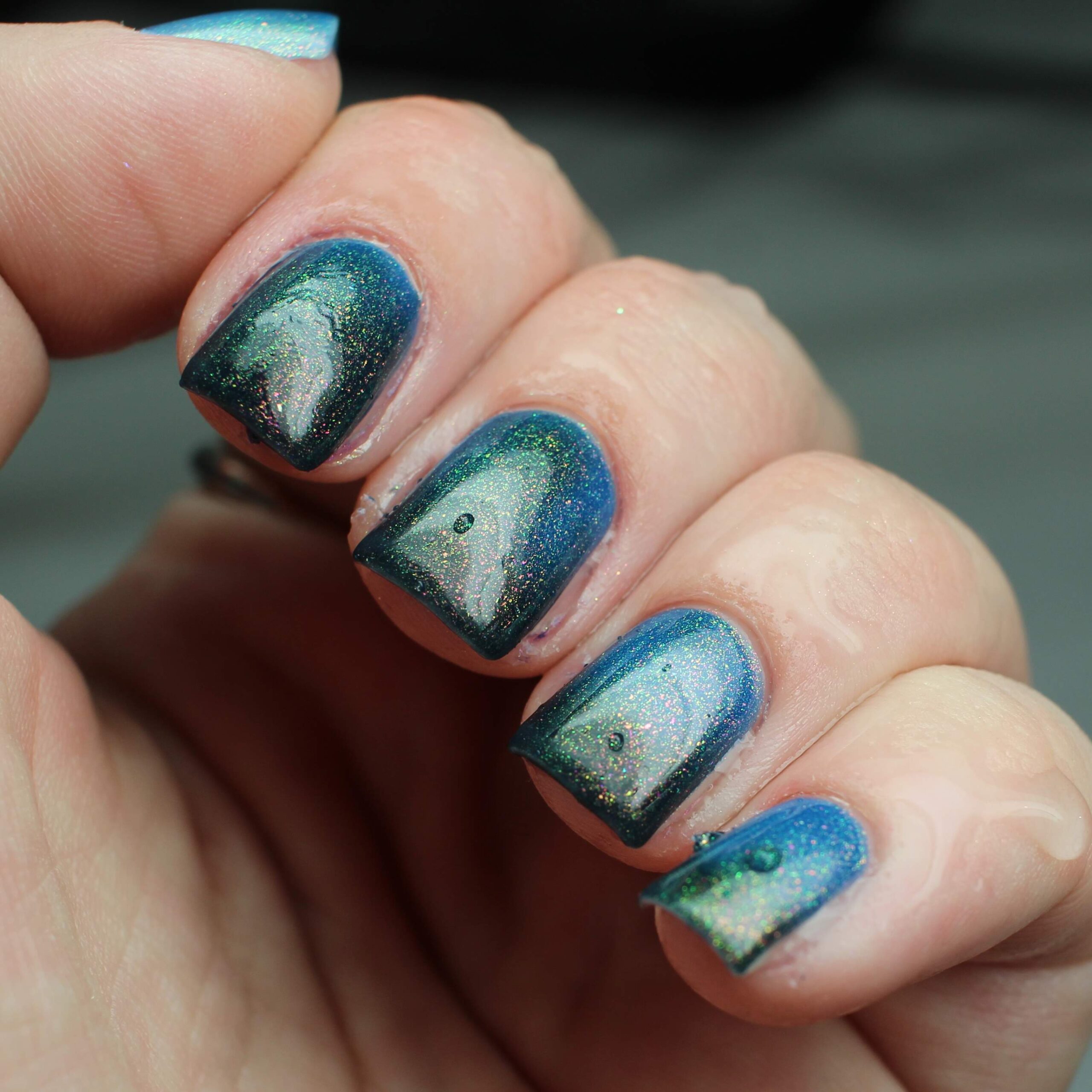 Pool Shark Tri-Thermal Nail Polish - Image 4
