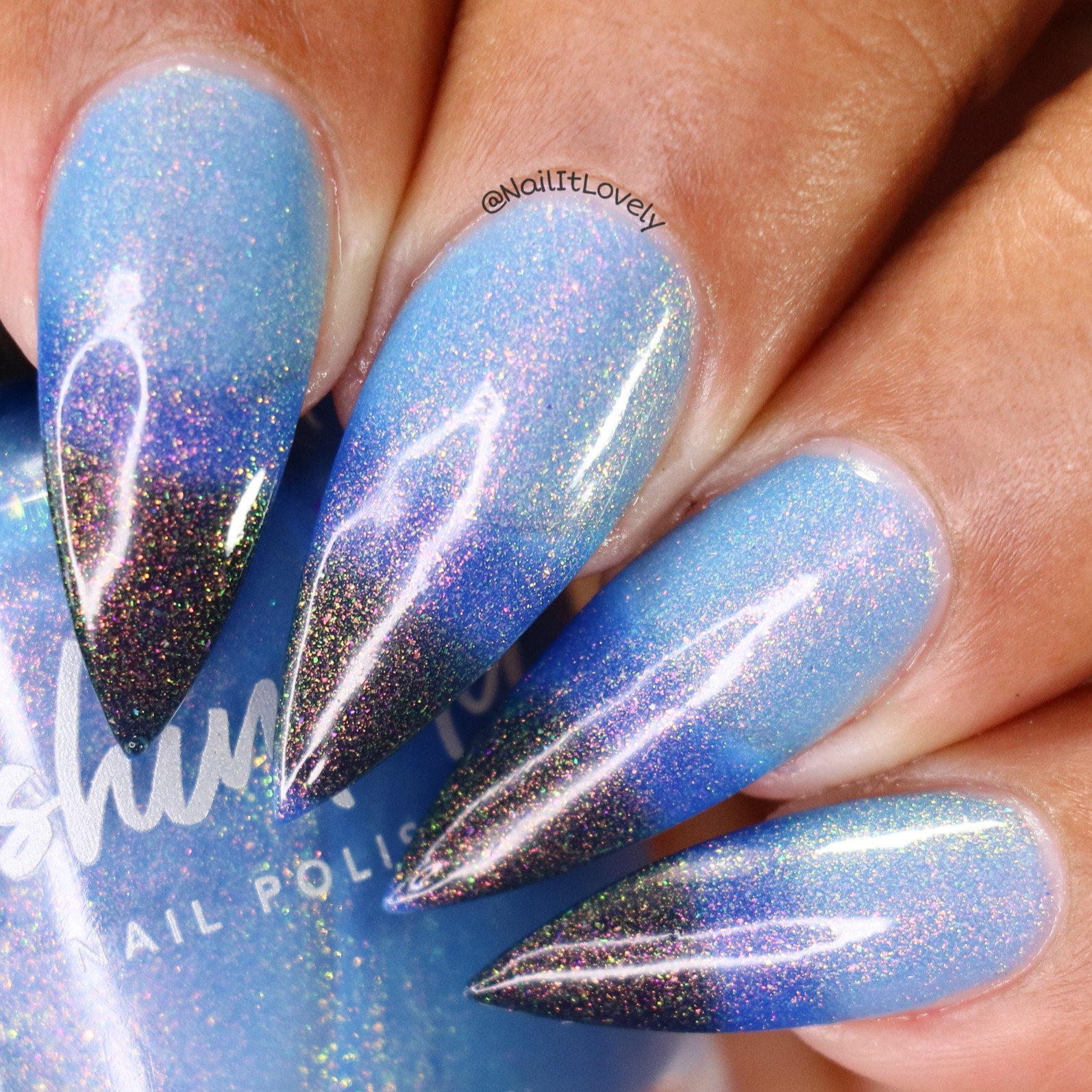 Pool Shark Tri-Thermal Nail Polish - Image 2
