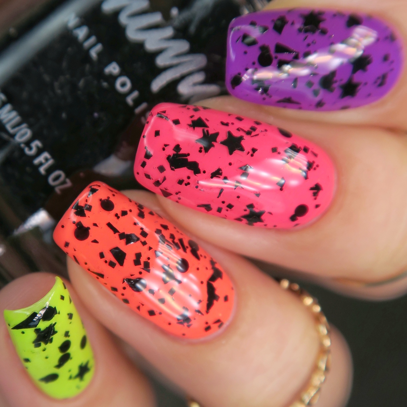 Scratch That Nail Polish Topper - Image 10