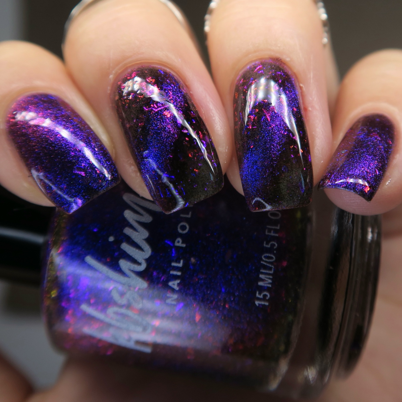 Spectral Feeling Magnetic Nail Polish - Image 11