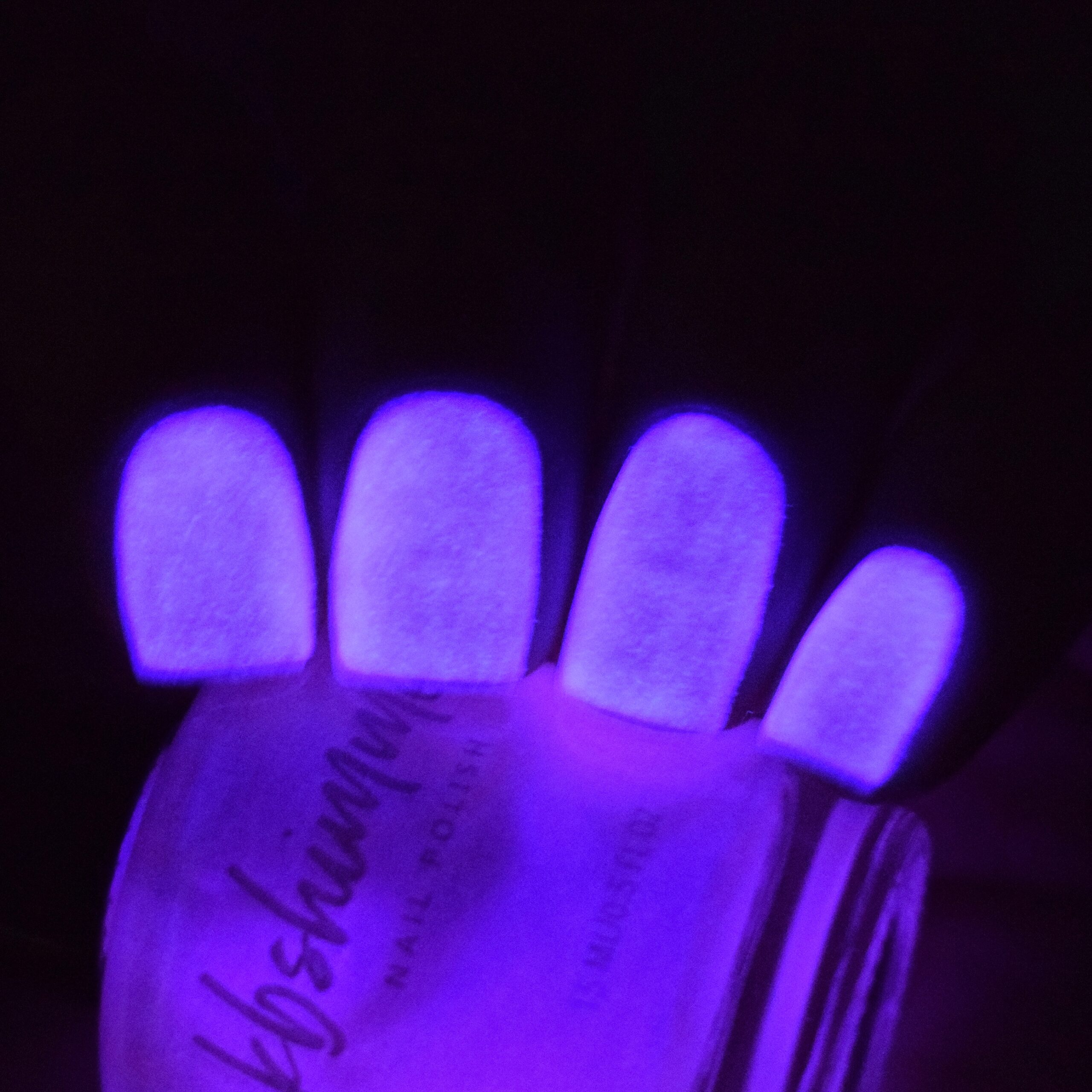 Tulip To Apologize Glow-In-The-Dark Nail Polish - Image 6