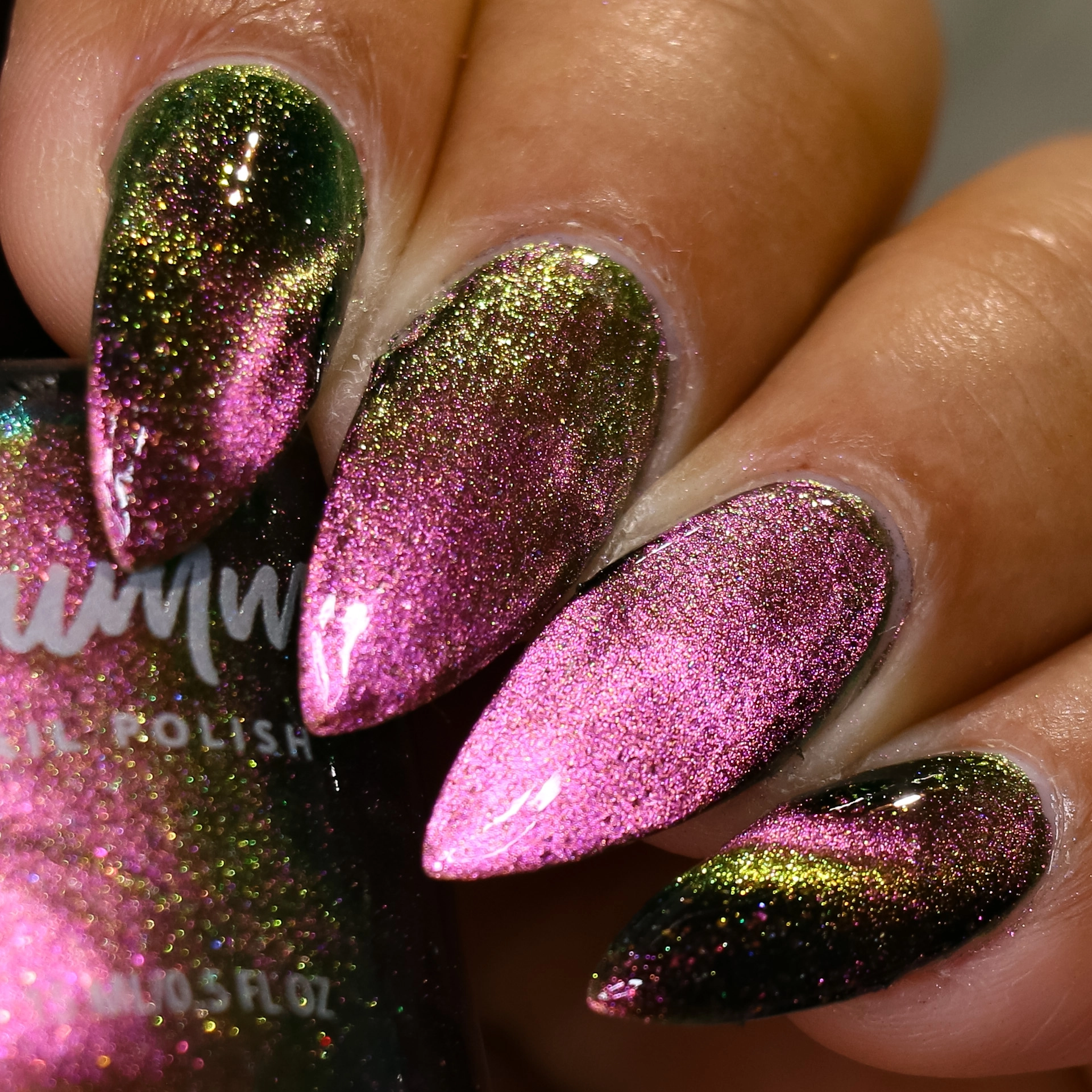 Crater To Me Multichrome Magnetic Nail Polish - Image 11