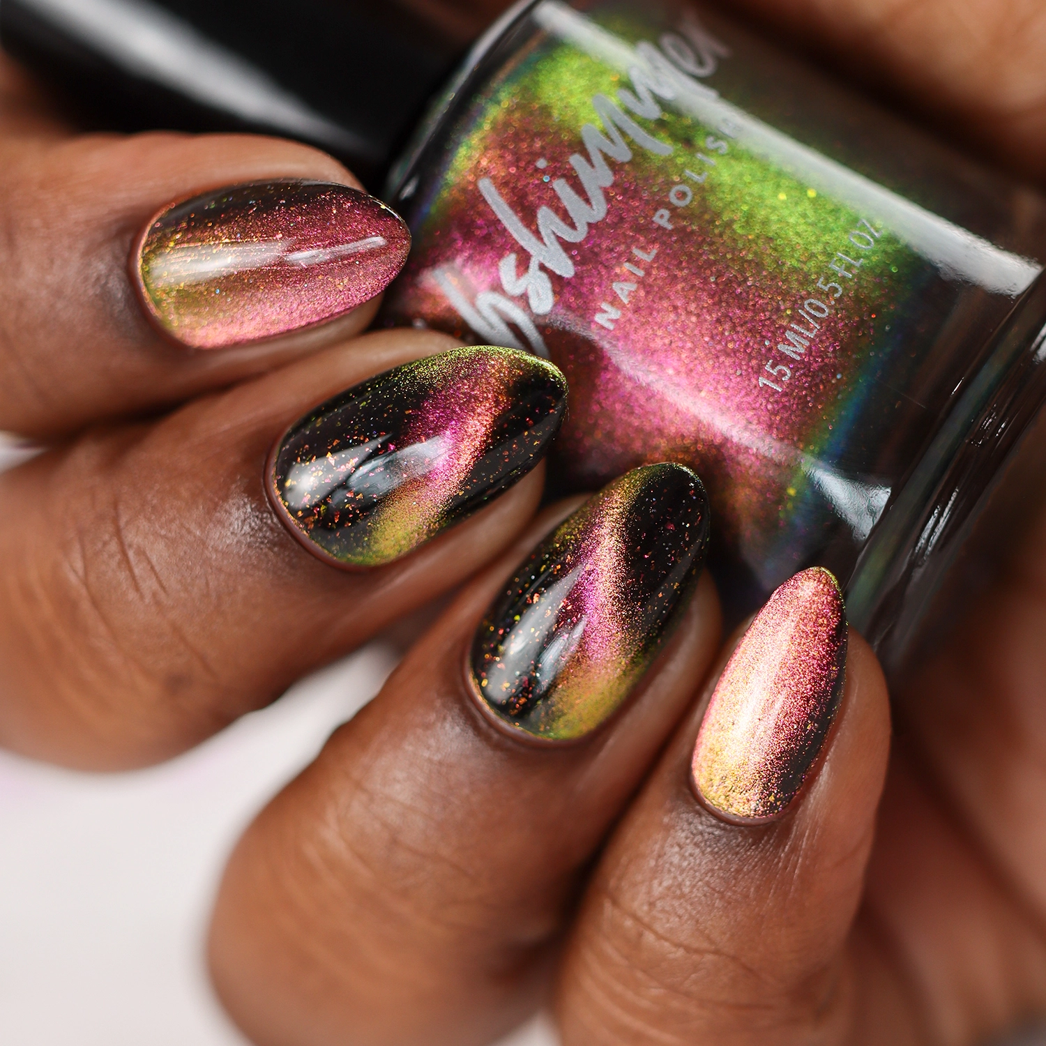 Crater To Me Multichrome Magnetic Nail Polish - Image 3