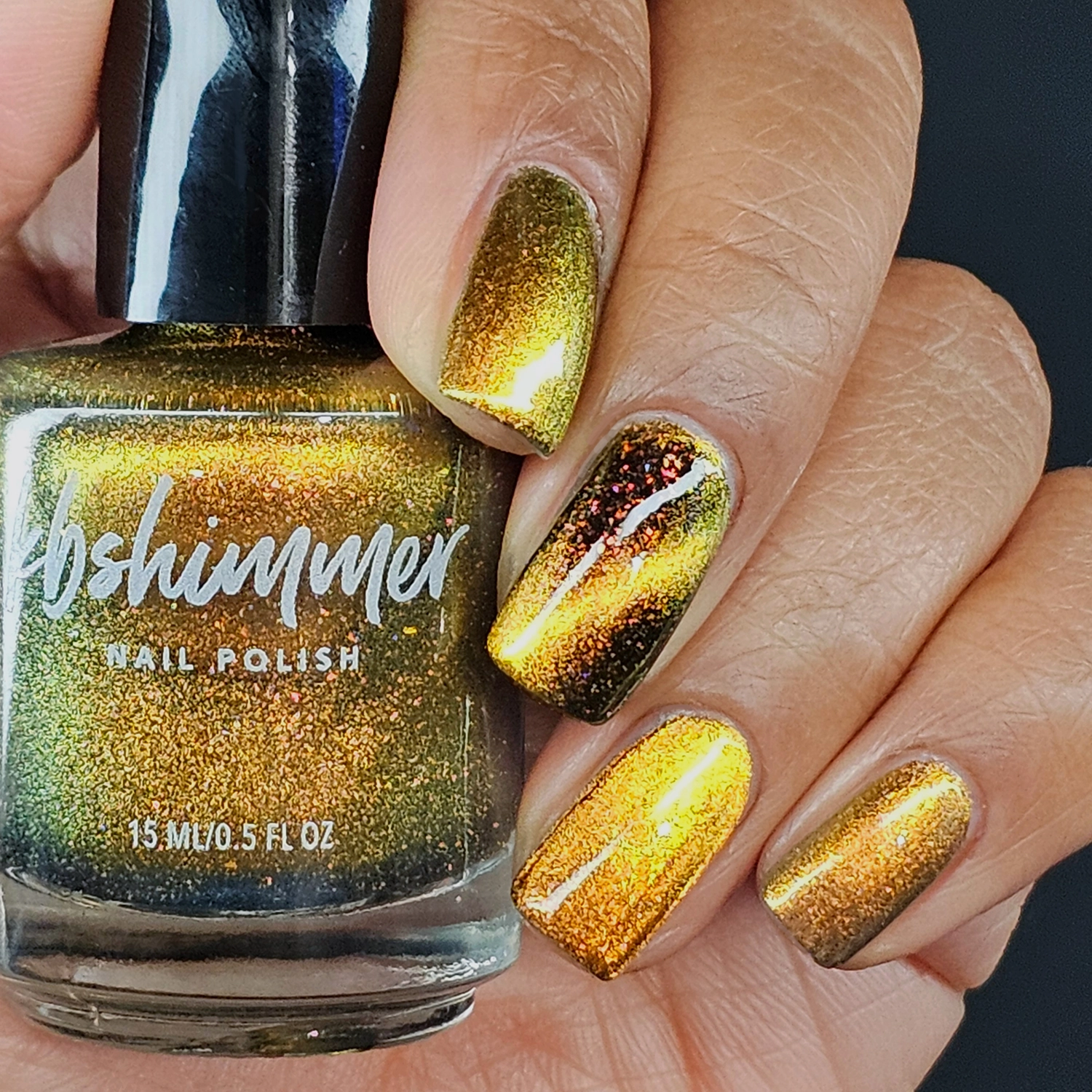 Quit Your Waning Multichrome Magnetic Nail Polish - Image 9