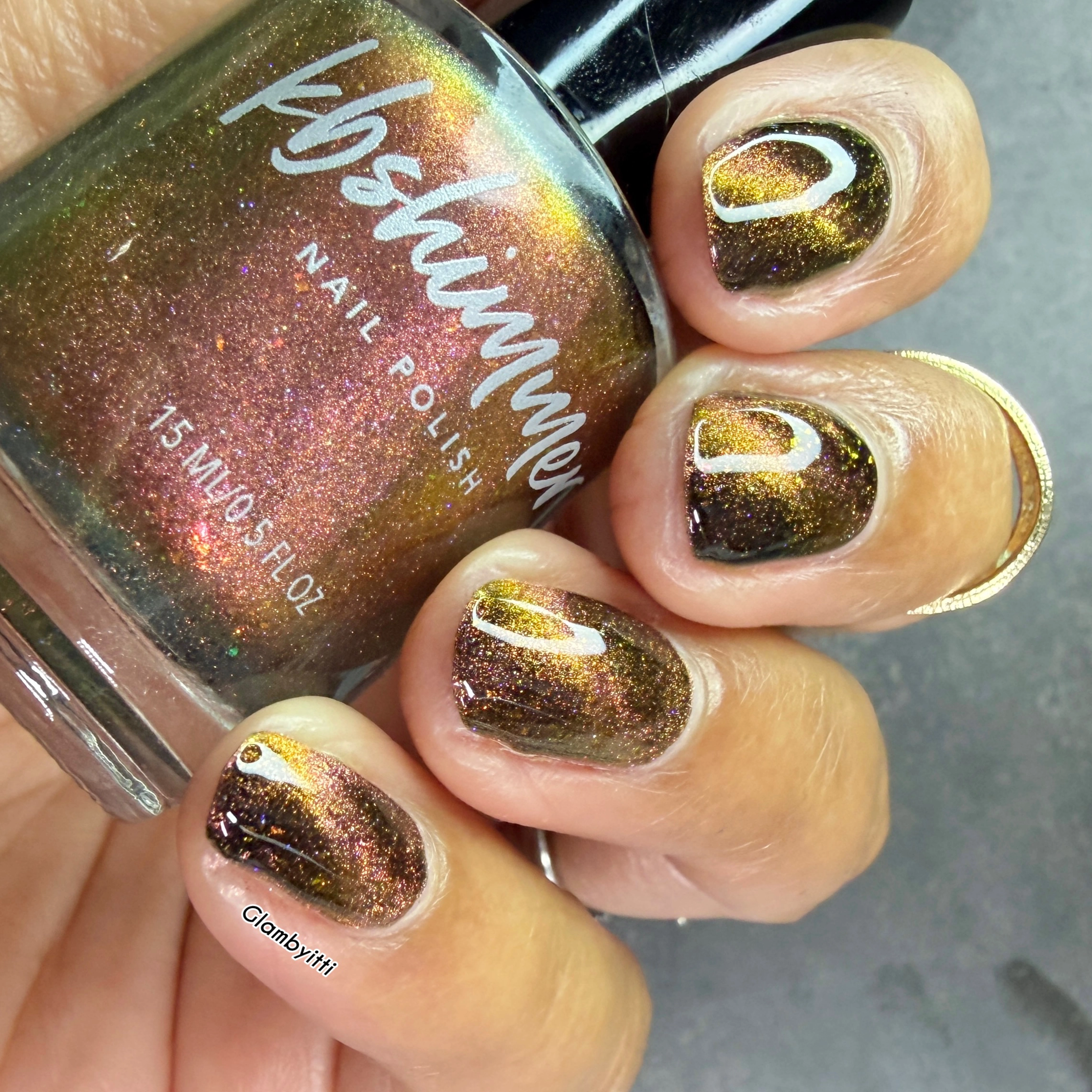 Simply Mars-velous Multichrome Magnetic Nail Polish - Image 12