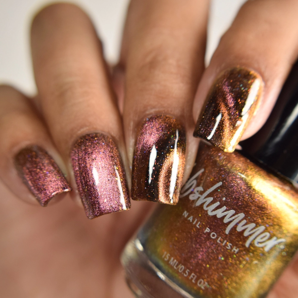 Simply Mars-velous Multichrome Magnetic Nail Polish - Image 5