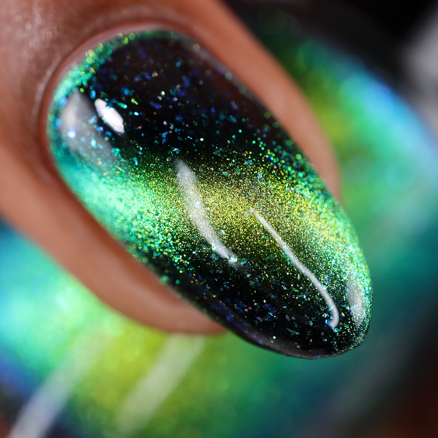UFOh Yeah! Multichrome Magnetic Nail Polish - Image 6